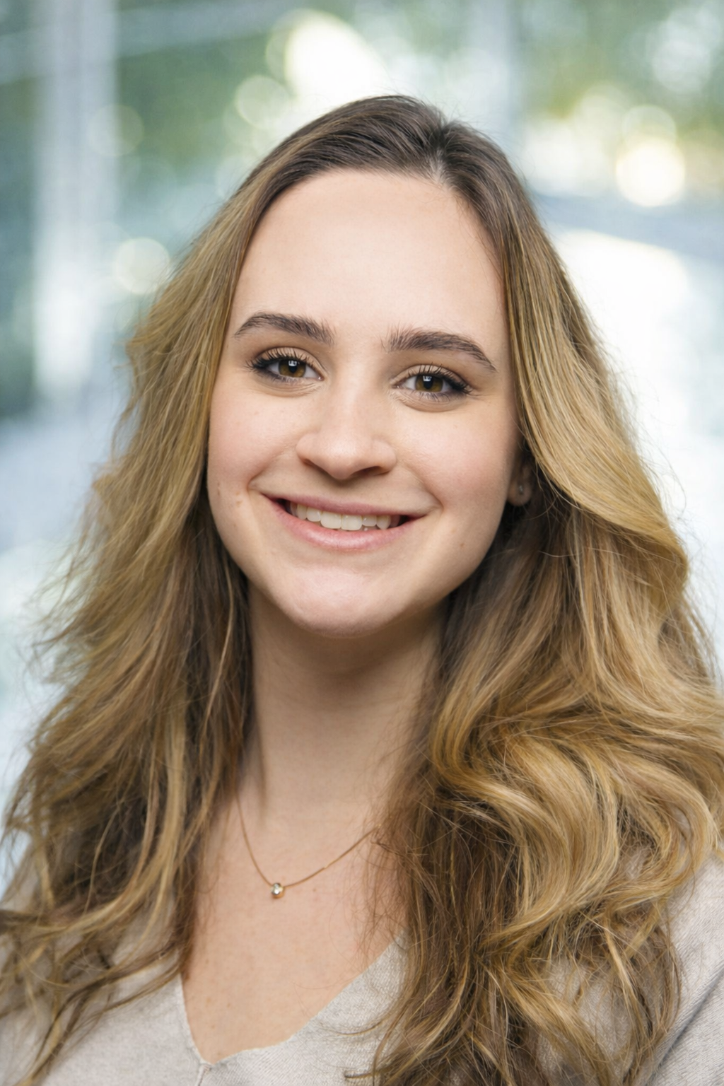 Alison Haight headshot