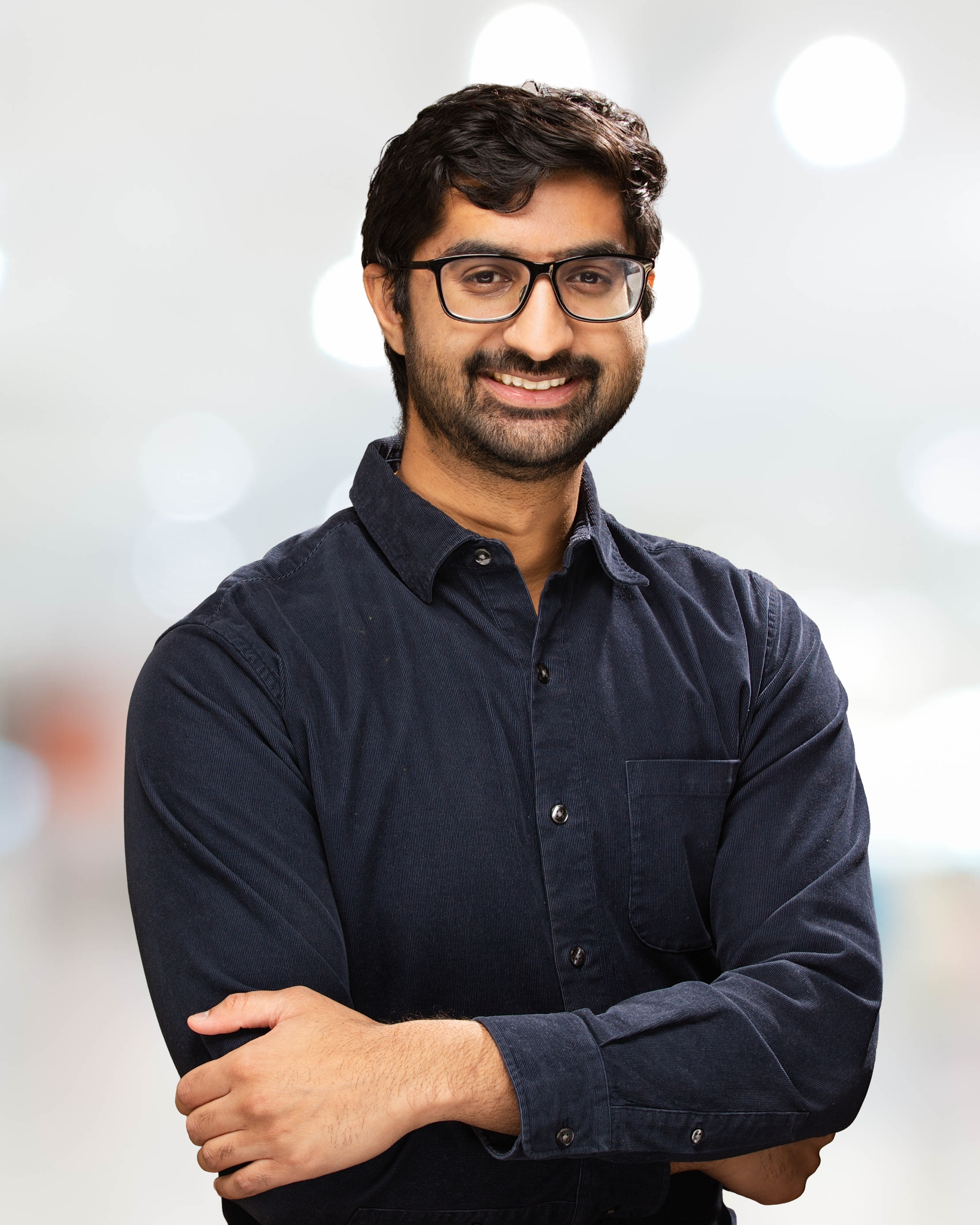 Headshot of Akhil Bheemreddy