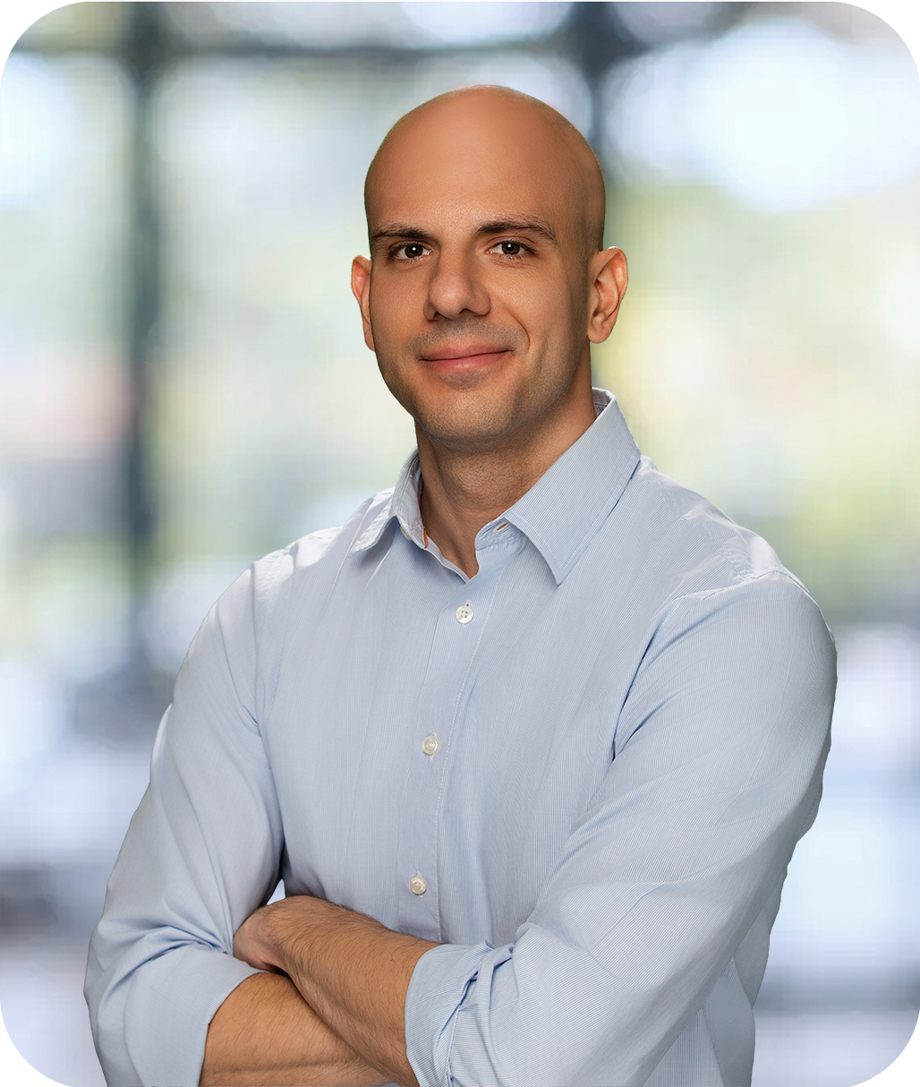 Headshot of Christopher Cagna