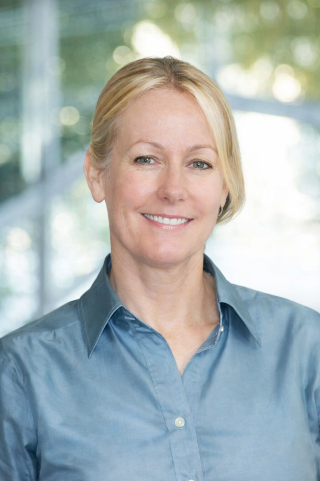 Gail Forest Headshot