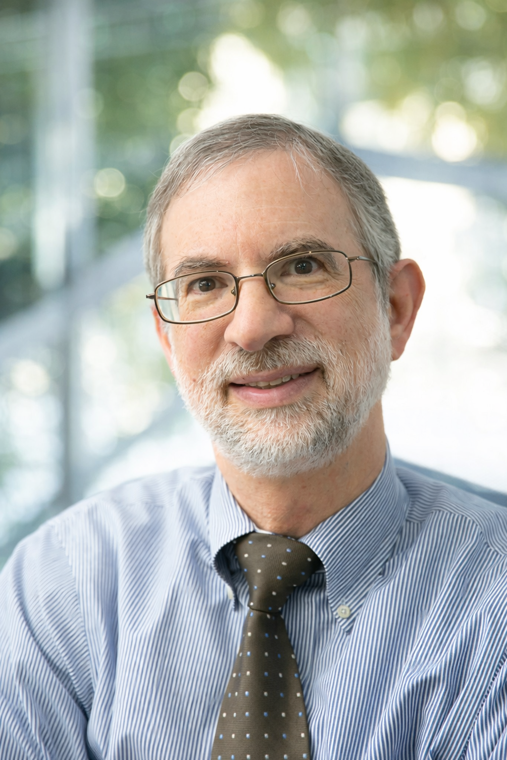 Steven Kirschblum headshot