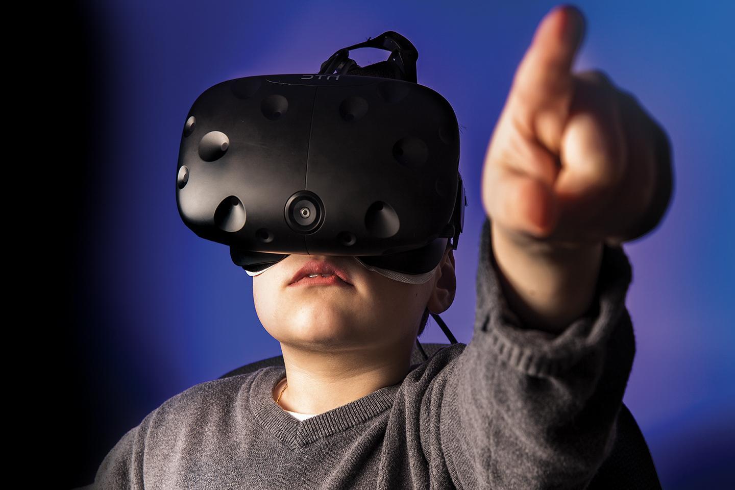 child with virtual googles