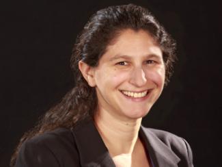 profile picture of female scientist