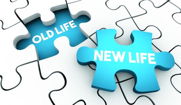 Puzzle pieces saying old life, new life for people with TBI