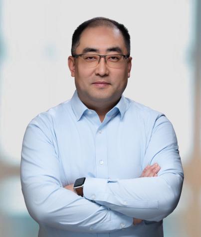 Headshot of Fan Zhang