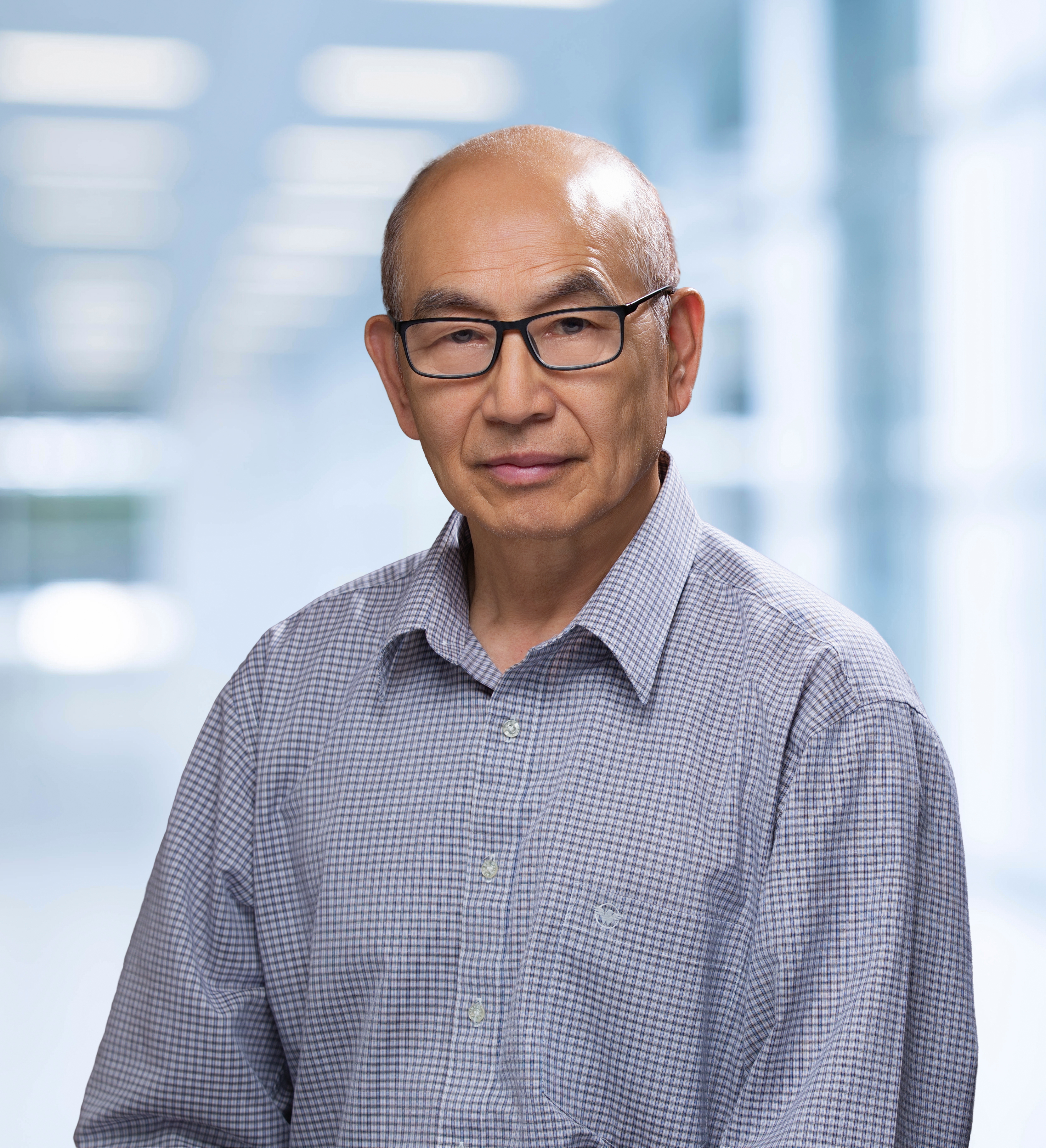 Head shot of Guang Yue, PhD
